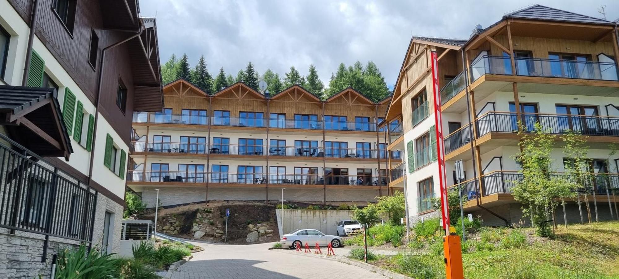 Karpatia Resort Apartament Karbonado 카르파츠 외부 사진